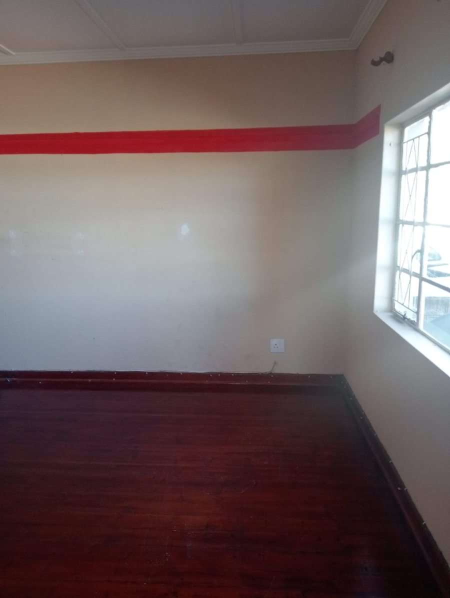 3 Bedroom Property for Sale in Summerpride Eastern Cape